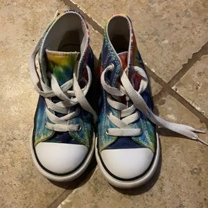 Tie-dye Converse!